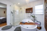 Master Ensuite